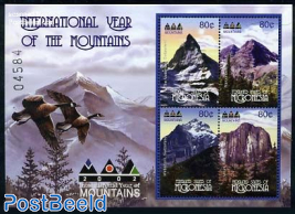 Int. Mountain Year 4v m/s