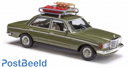 MB W123 Limo with Sledge and Bobsled