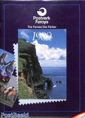 Official Yearbook with stamps 1989