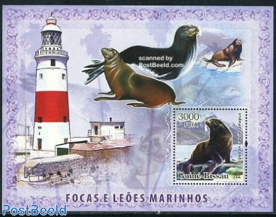 Sea mammals, lighthouse on border s/s