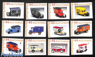 12 MNH personal stamps with Davo-Vans