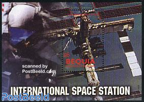 Bequia, Space Luna 9 s/s